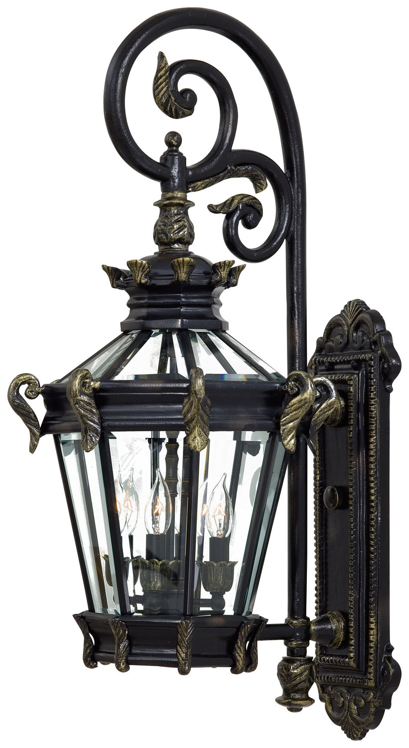 Minka-Lavery - 8932-95 - Four Light Wall Mount - Stratford Hall - Heritage w/Gold Highlights