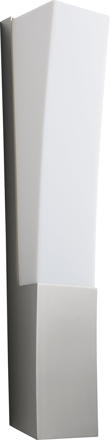 Quorum - 3-513-24 - LED Wall Sconce - Crescent - Satin Nickel