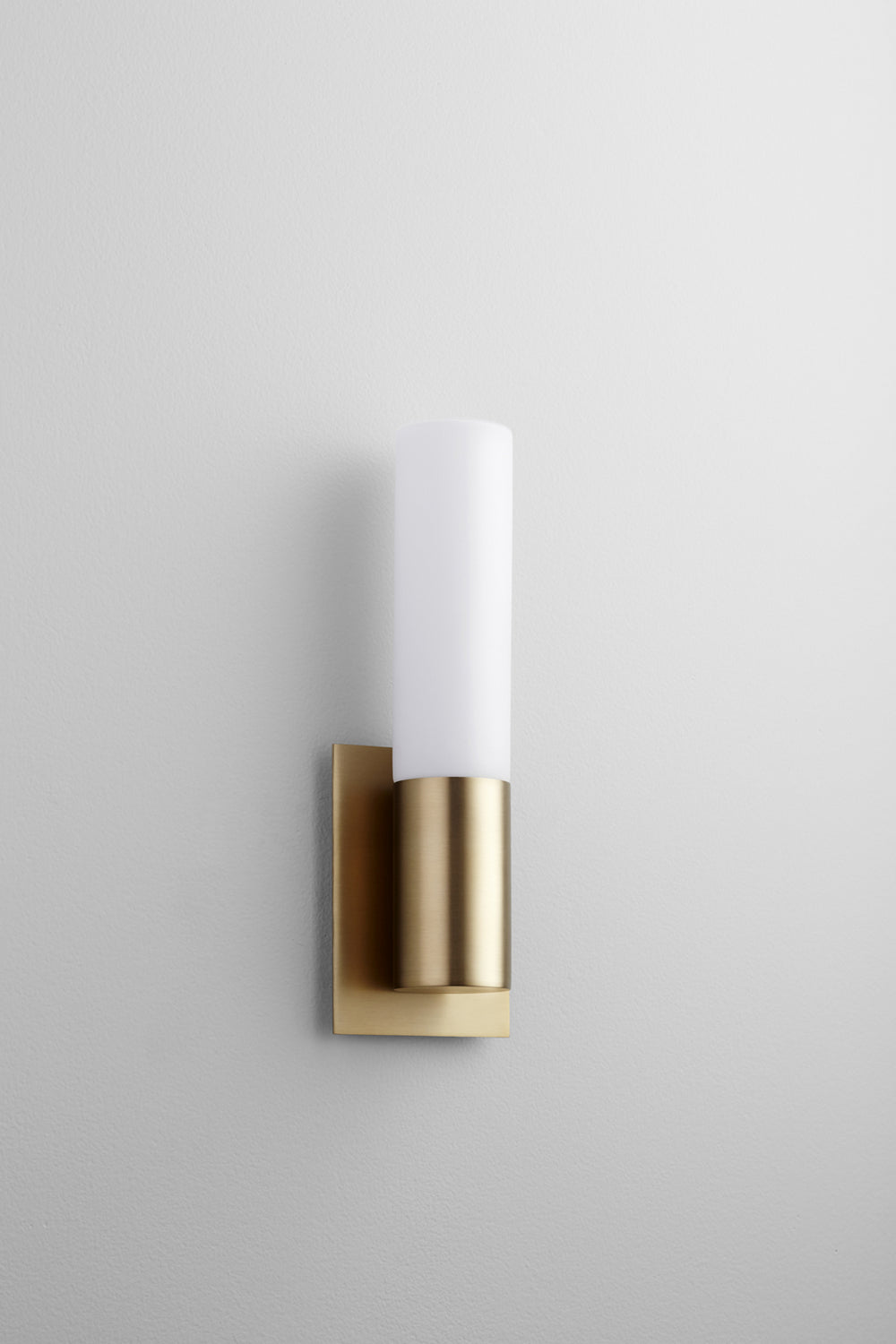 Quorum - 3-528-40 - LED Wall Sconce - Magneta - Aged Brass