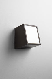 Quorum - 3-530-22 - LED Wall Sconce - Zeta - Oiled Bronze