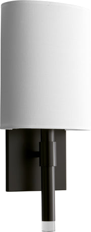 Quorum - 3-587-195 - LED Wall Sconce - BEACON - Old World|White Linen