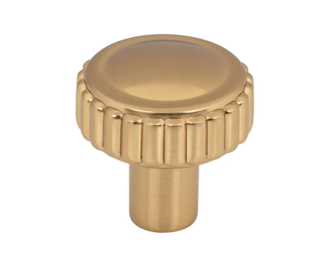 Holden Knob 1 1/4 Inch Honey Bronze